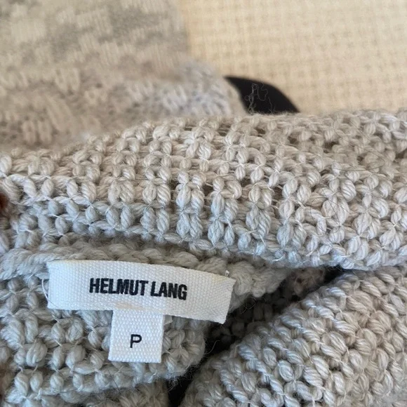 Helmut Lang tunic sweater, size petite - Picture 3 of 3
